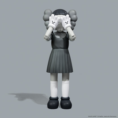 YOUNG-HEE Figure (Monotone)