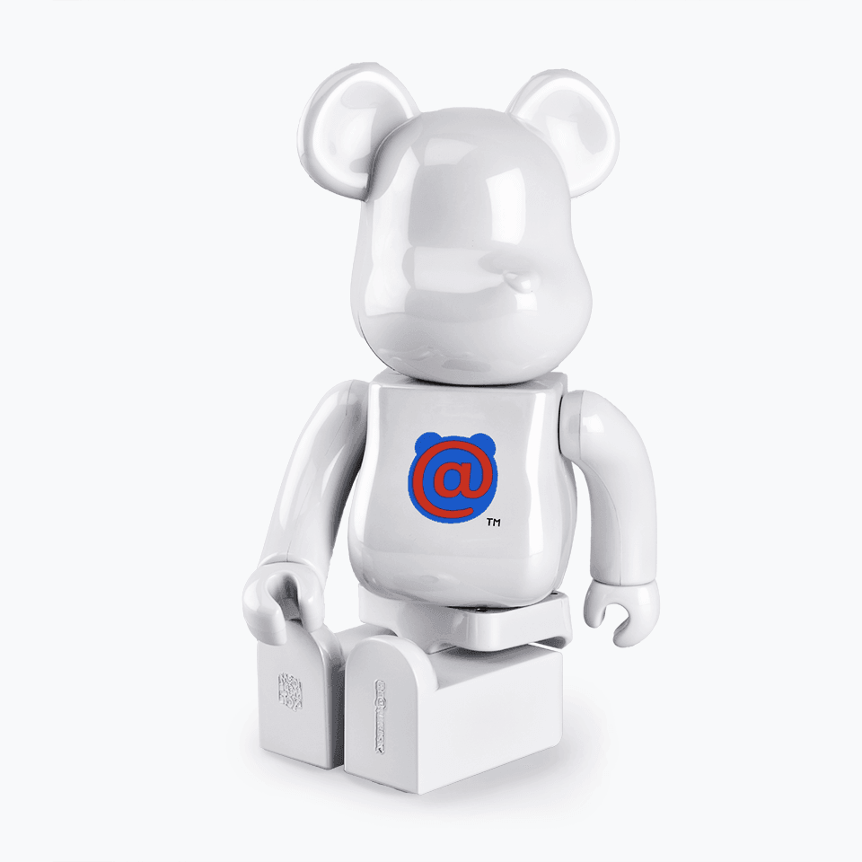 BE@RBRICK 1st Model White Chrome Be@rbrick 200% by Medicom Toy (Limited  Edition Art Toy Collectible)