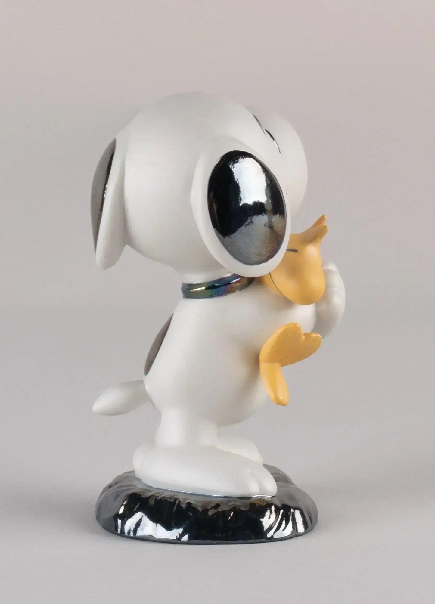 Pop Art Fusion - PopArtFusion - Llardo Lladro x Peanuts™ - Snoopy™ Figurine - Handmade in Spain - Open Edition 01009490 popartfusion.com by Conectid